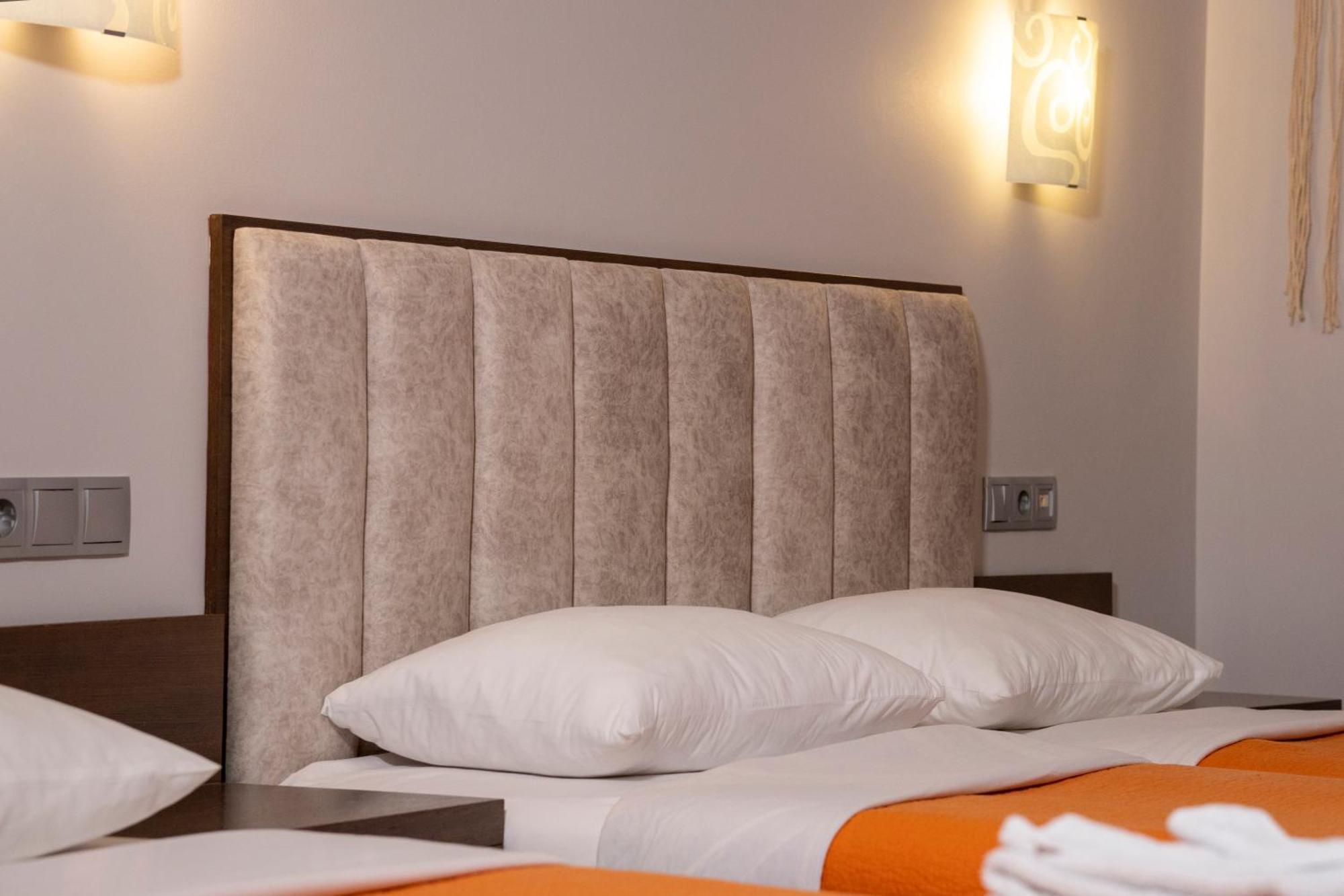 Hotel Epavlis Eleftheriadi Paralía Eksteriør bilde