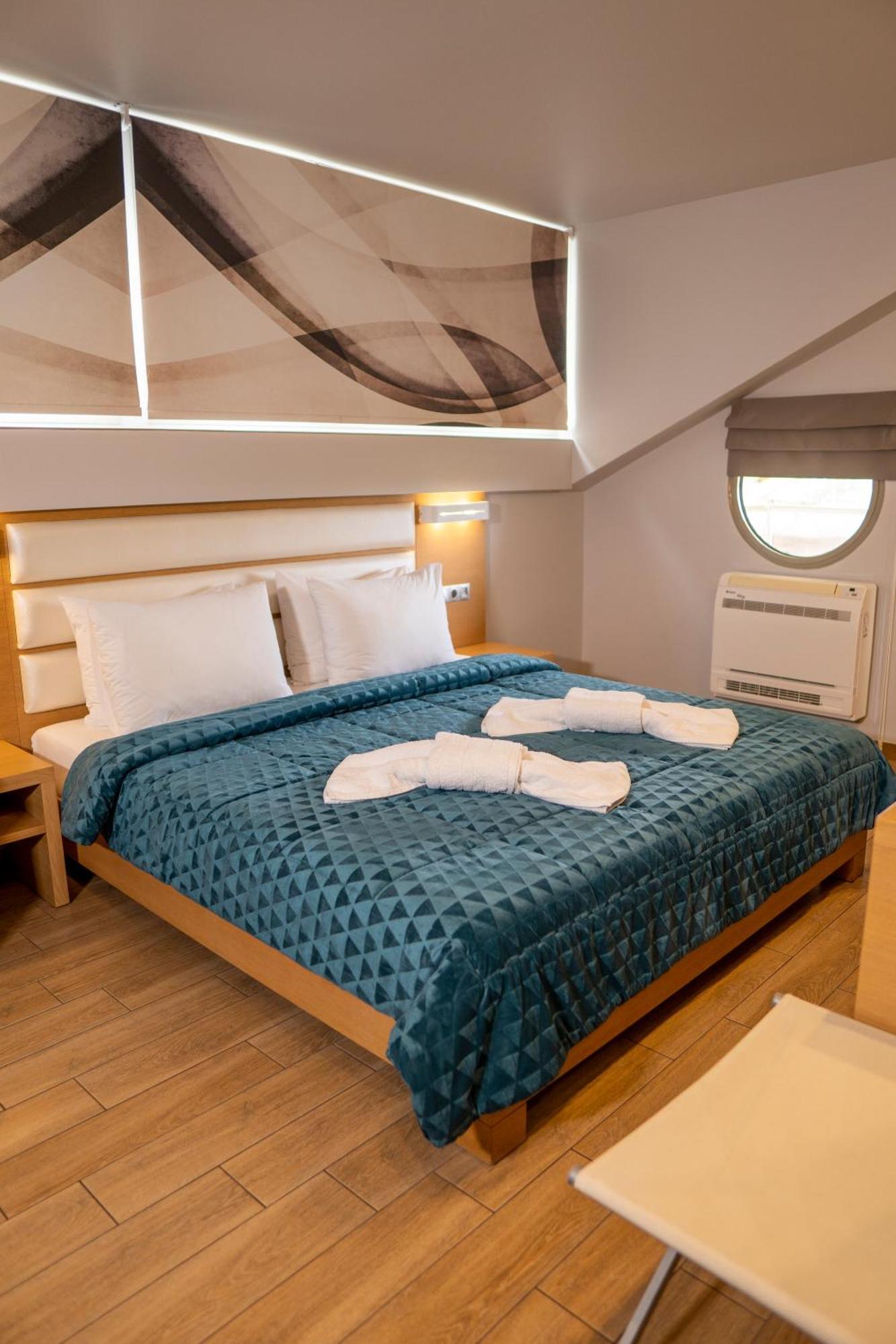 Hotel Epavlis Eleftheriadi Paralía Eksteriør bilde